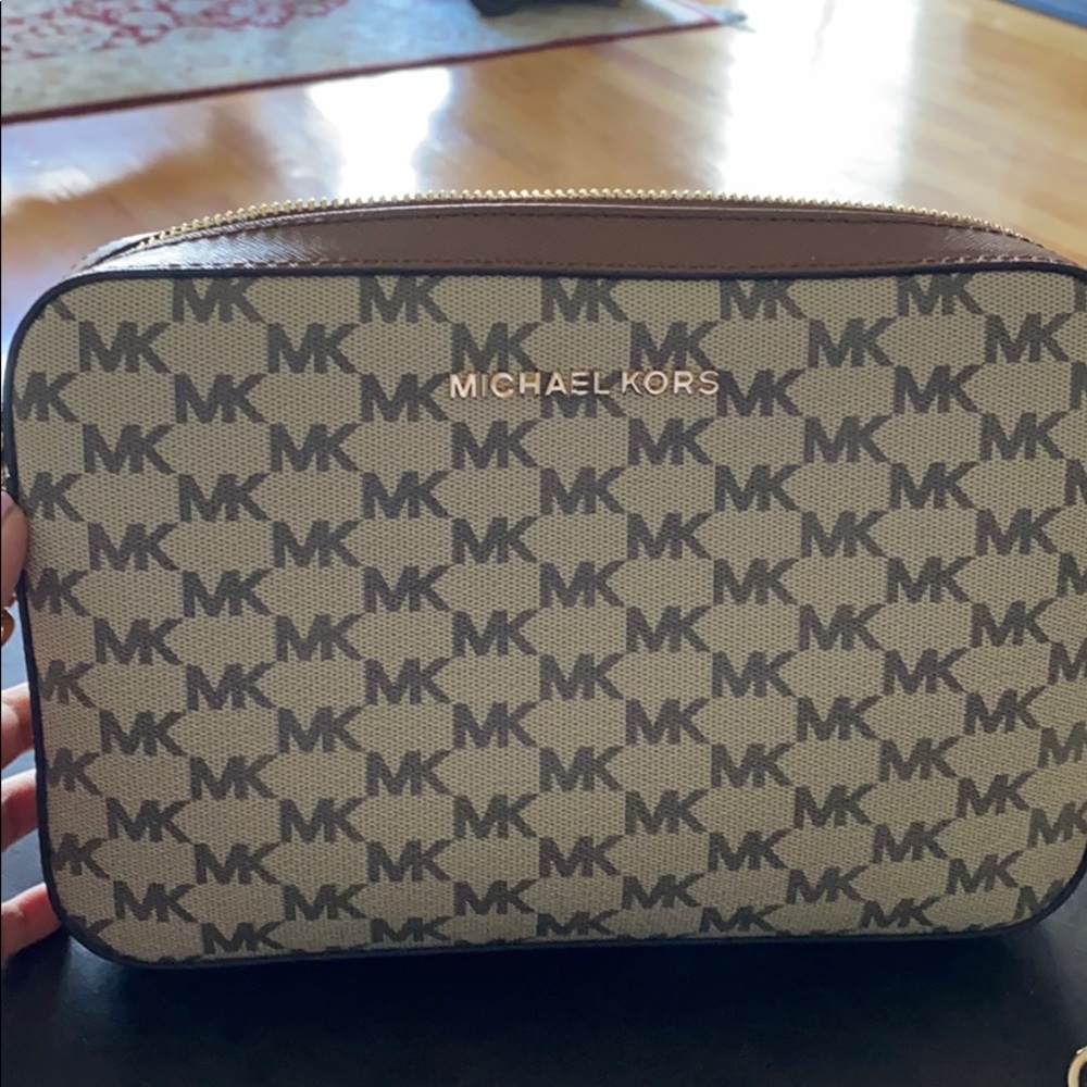 Michael Kors crossbody bag